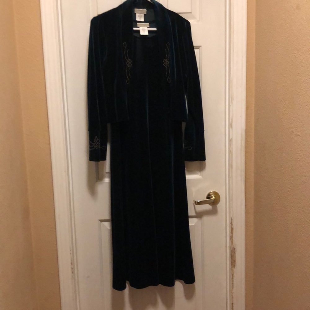 Coldwater creek dark green velvet two piece dress